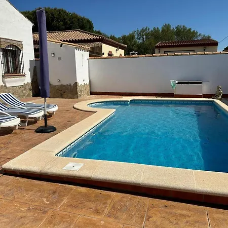 Castilla Villa Cadix