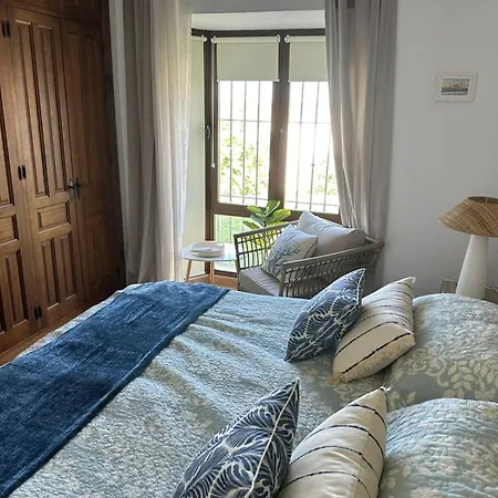 Castilla Villa Cadix